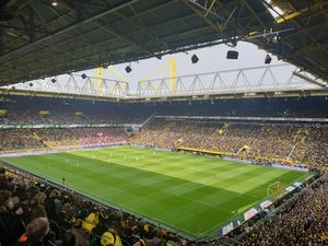 Besuch beim Bun desligaheimspiel gegen Düsseldorf