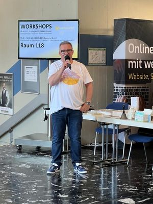 Eröffnung der Messe durch den Werbeland-Geschäftsführer Mario Döhring