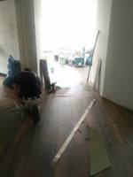 Montage der neuen Dielung im Officebereich