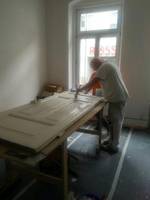 Restauration der historischen Türen von 1897